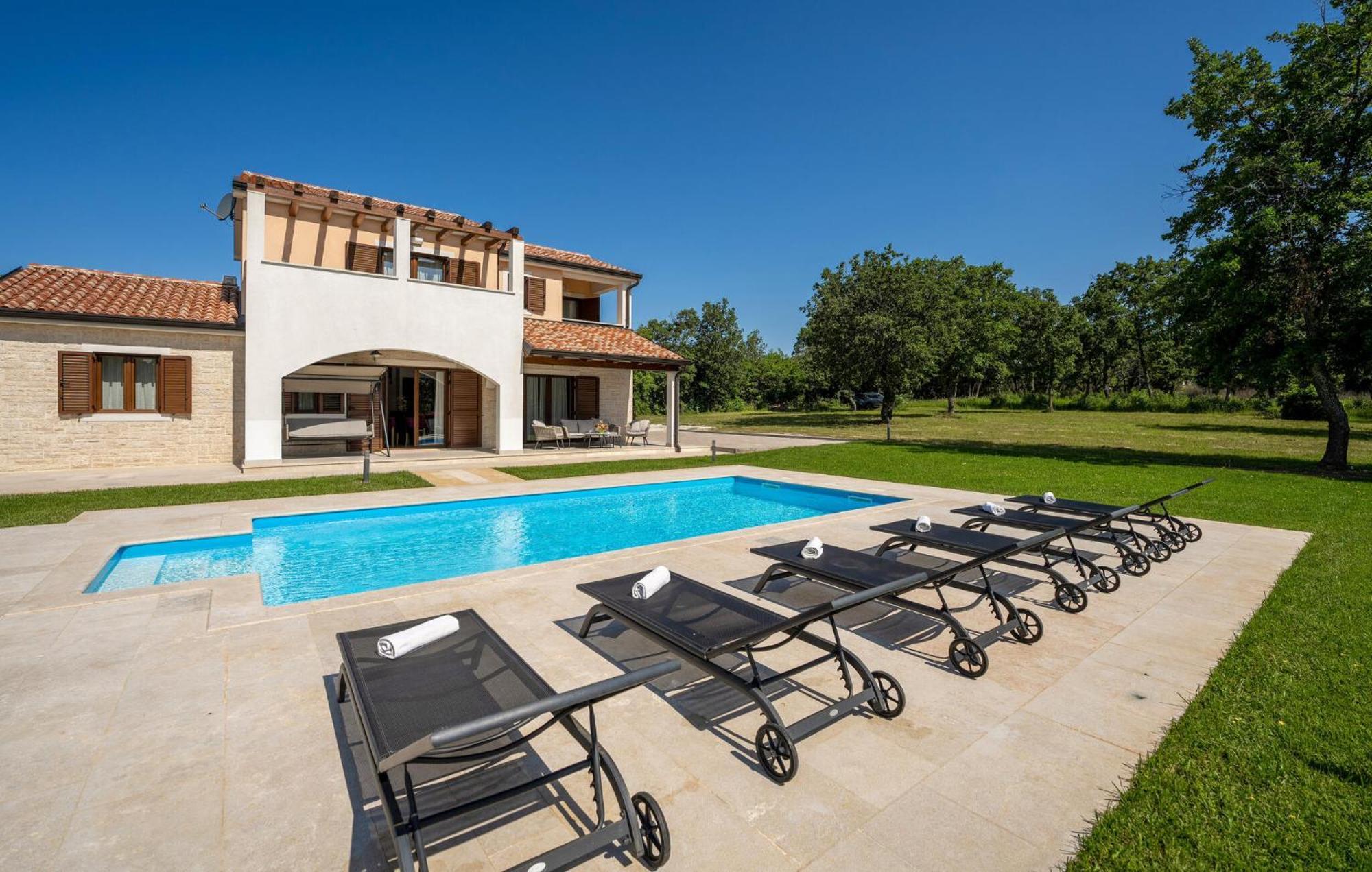 Ferienhaus Genia Ii *